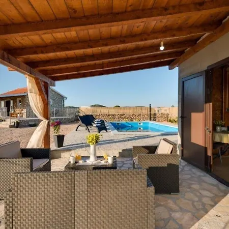 Ferienhaus Mit Privatpool Fur 4 Personen 1 Kind Ca 90 Qm In Sibenik, Dalmatien Norddalmatien Holiday home Sibenik
