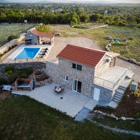 Holiday home Ferienhaus Mit Privatpool Fur 4 Personen 1 Kind Ca 90 Qm In Sibenik, Dalmatien Norddalmatien *