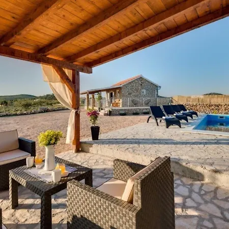 Holiday home Ferienhaus Mit Privatpool Fur 4 Personen 1 Kind Ca 90 Qm In Sibenik, Dalmatien Norddalmatien Sibenik